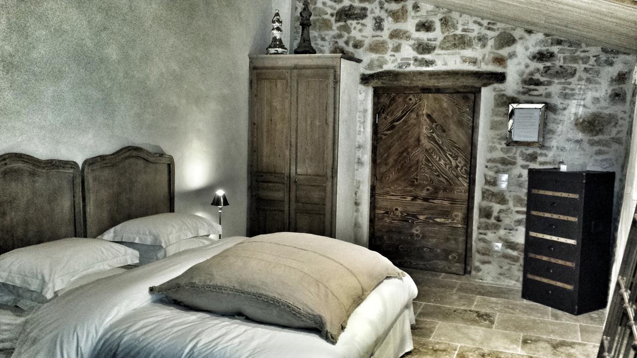 Bed and Breakfast Le Domaine Saint Martin Flassans-sur-Issole Exterior foto